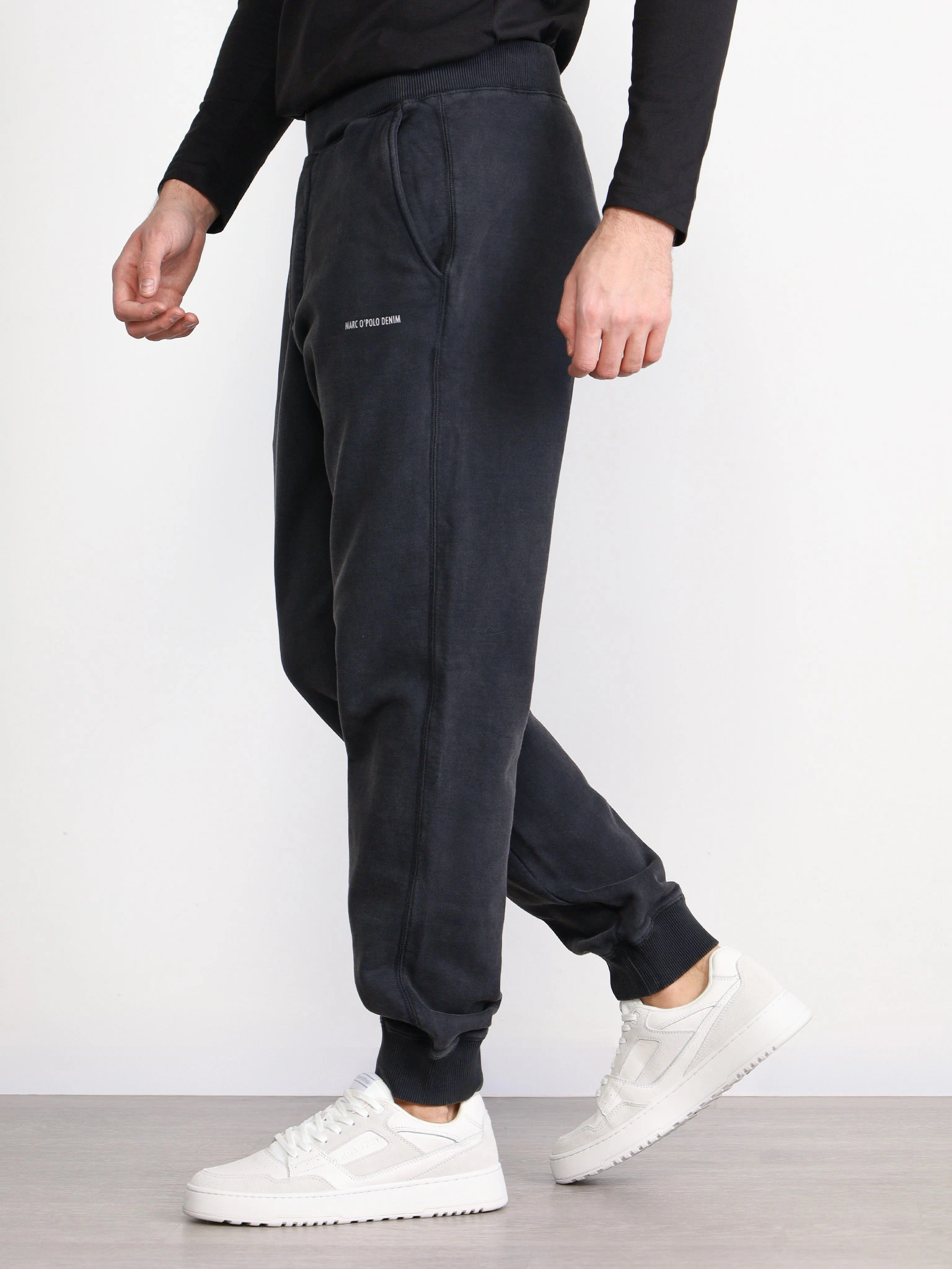 Брюки трикотажные графитового цвета 